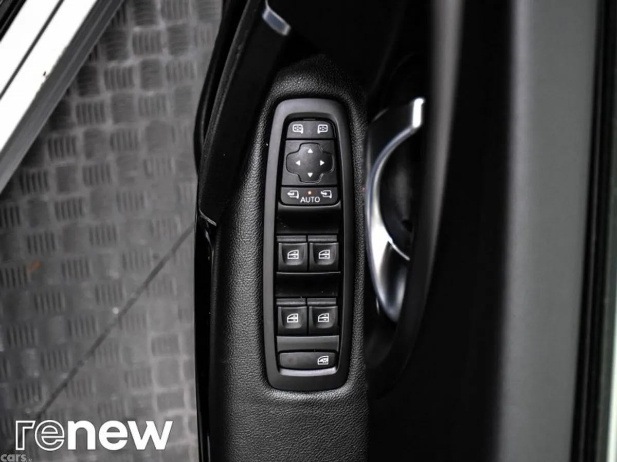 Renault Kadjar SUV, Petrol, 2021, Grey