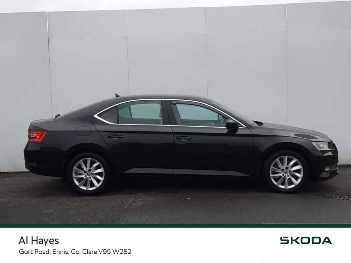 Skoda Superb Saloon, Diesel, 2017, Black