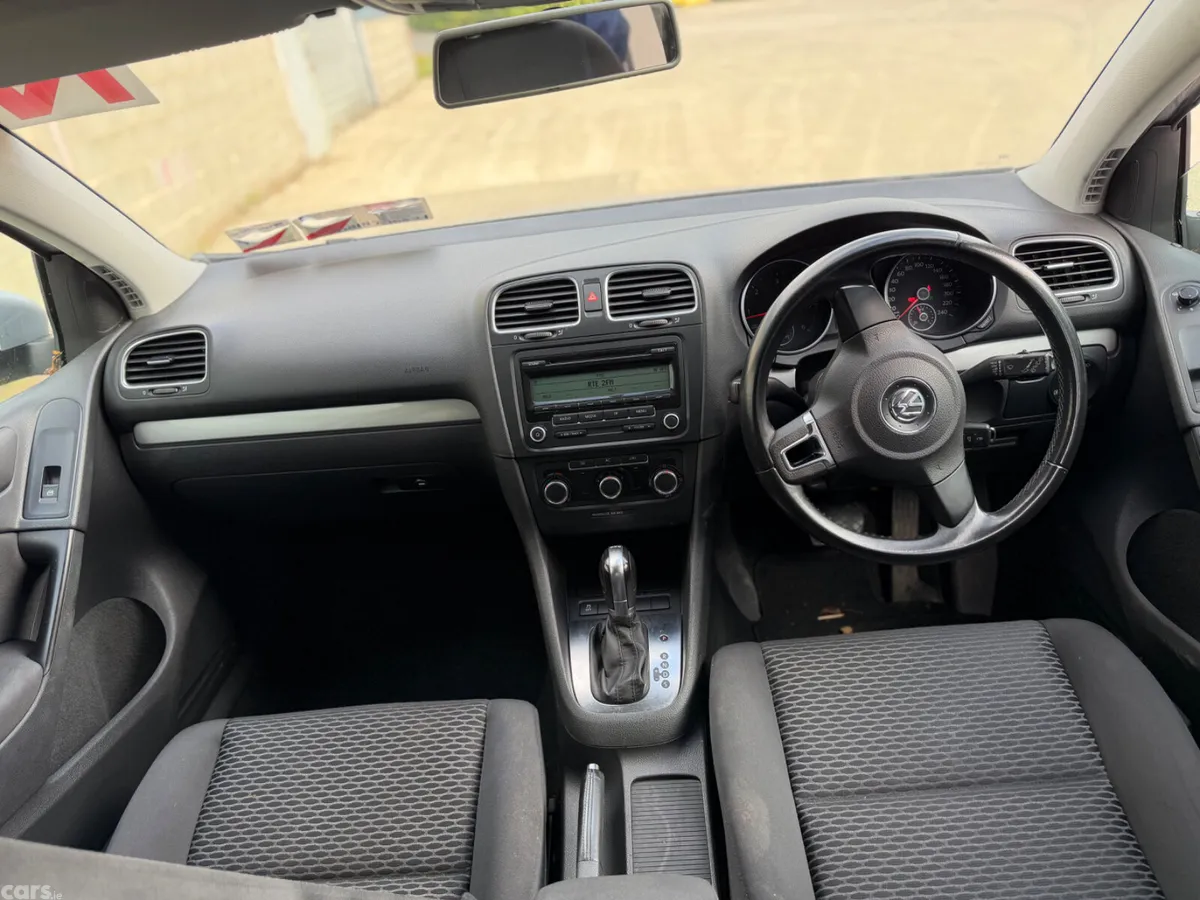 Volkswagen Golf Hatchback, Diesel, 2011, Silver