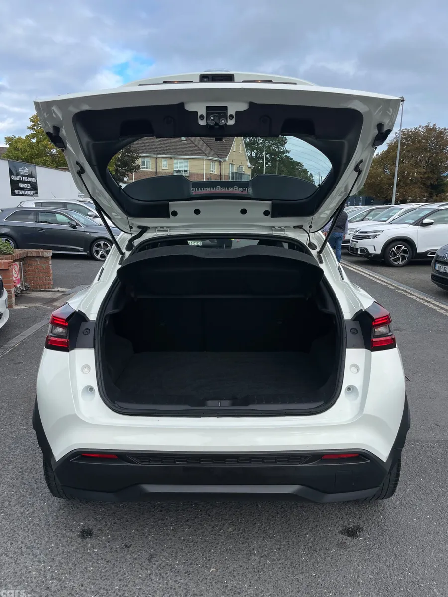 Nissan Juke SUV, Petrol, 2020, White