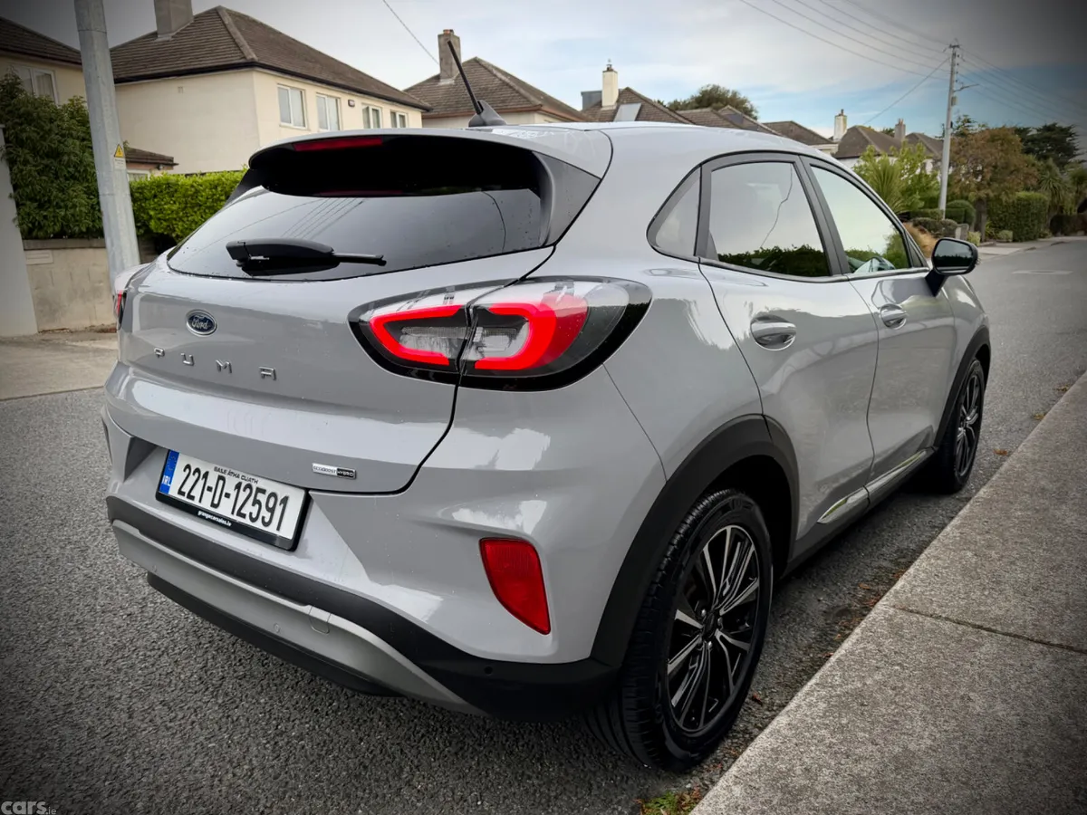 Ford Puma MPV, Petrol Hybrid, 2022, Grey