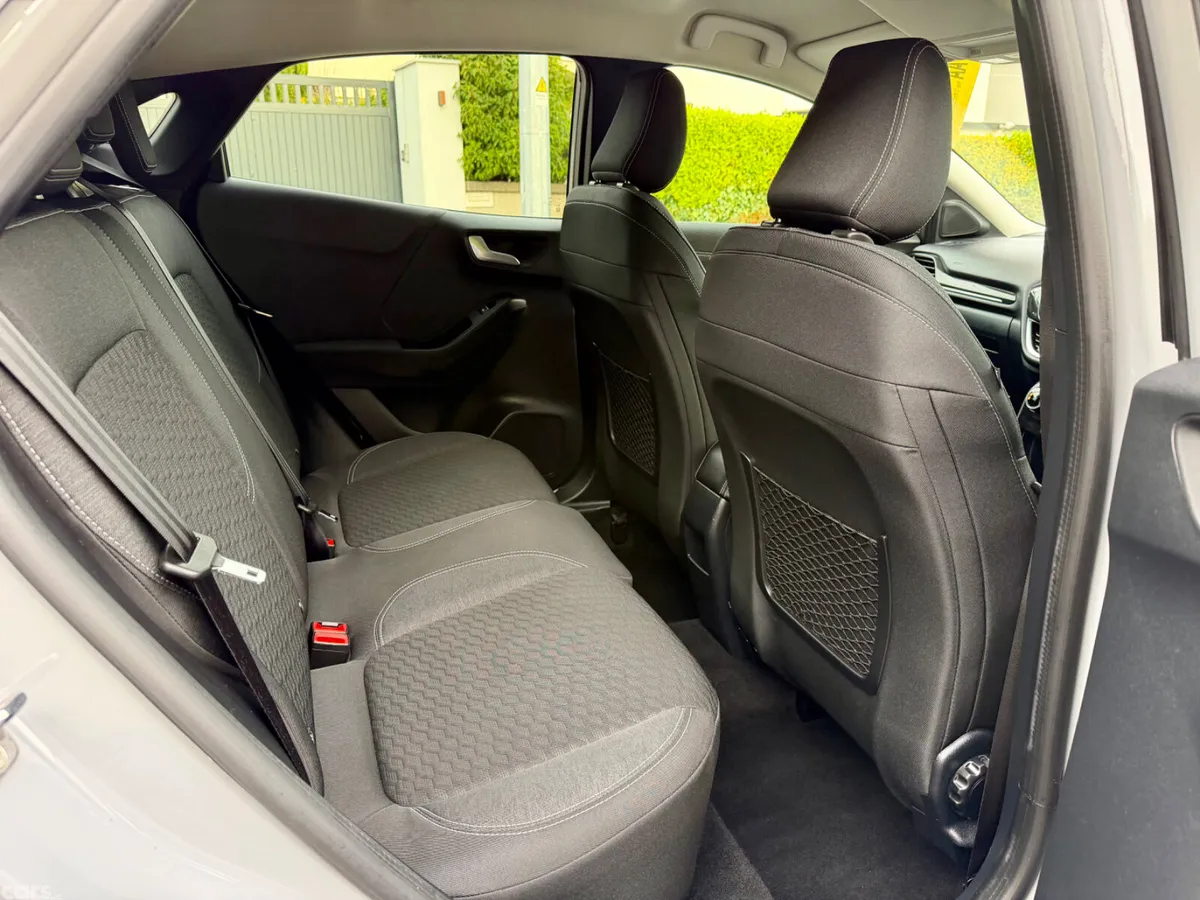 Ford Puma MPV, Petrol Hybrid, 2022, Grey