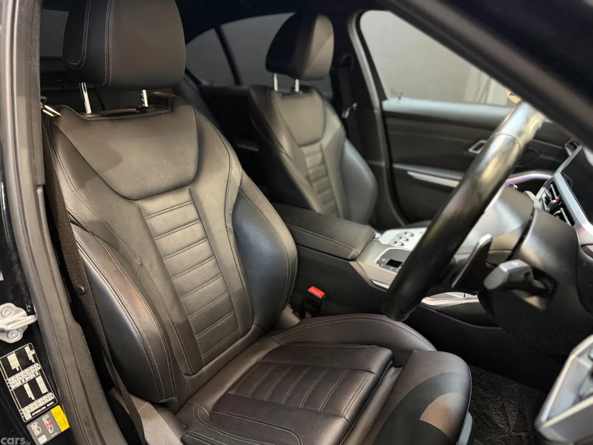 BMW 3-Series Saloon, Petrol Plug-in Hybrid, 2022, Black