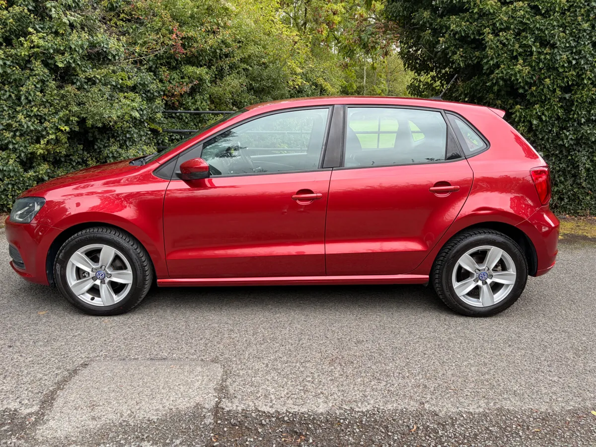 Volkswagen Polo Hatchback, Petrol, 2016, Red