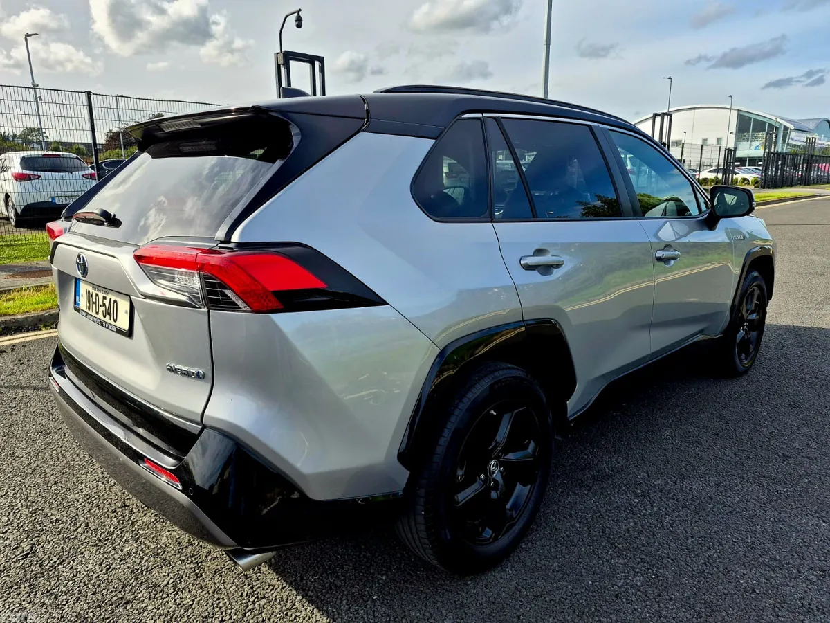 Toyota RAV4 SUV, Petrol Hybrid, 2019, Grey