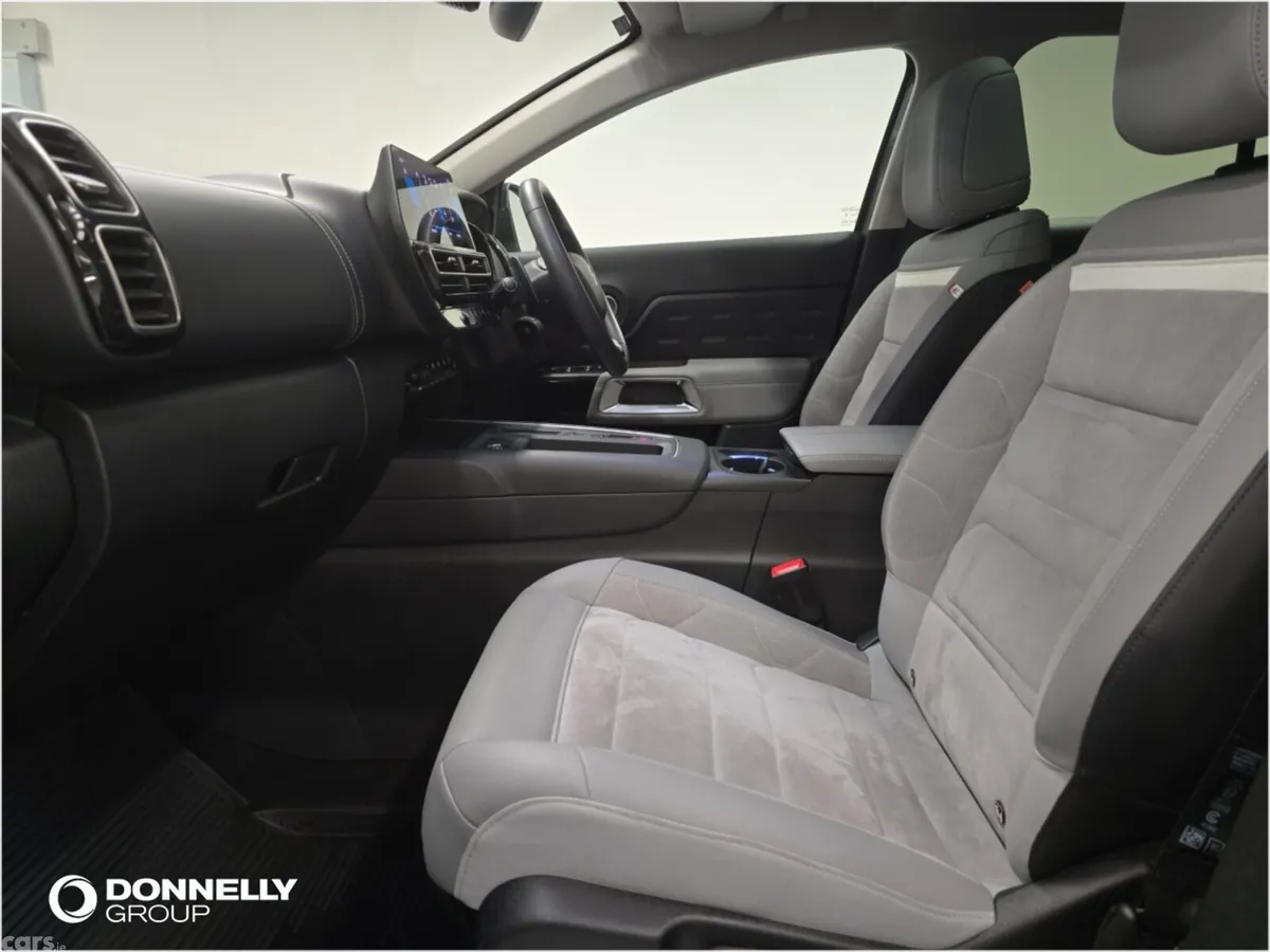Citroen C5 Aircross Hatchback, Petrol Hybrid, 2024, Grey