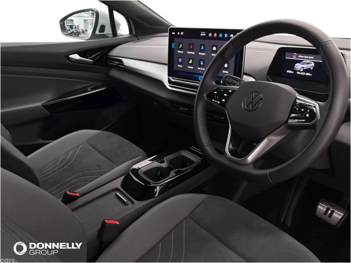Volkswagen ID.4 Estate, Electric, 2025, White