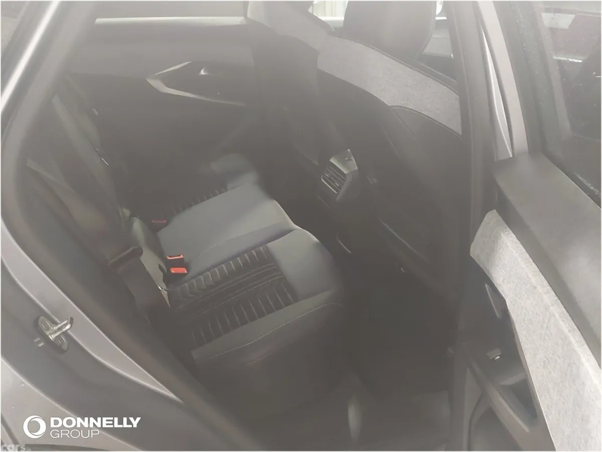 Peugeot 3008 SUV, Petrol, 2025, Grey