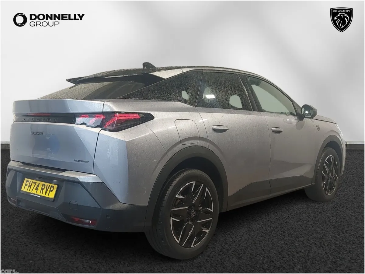 Peugeot 3008 SUV, Petrol, 2025, Grey