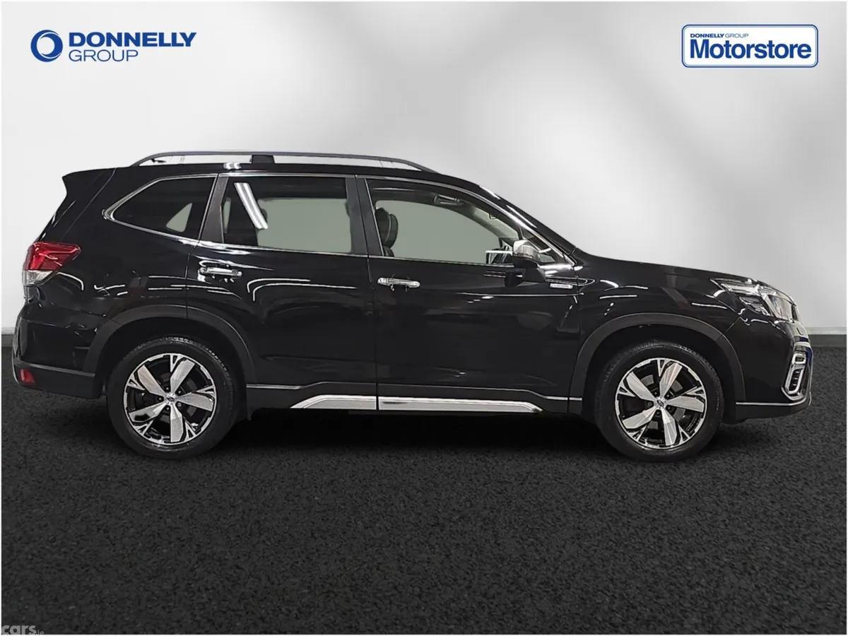 Subaru Forester Estate, Petrol Hybrid, 2021, Black