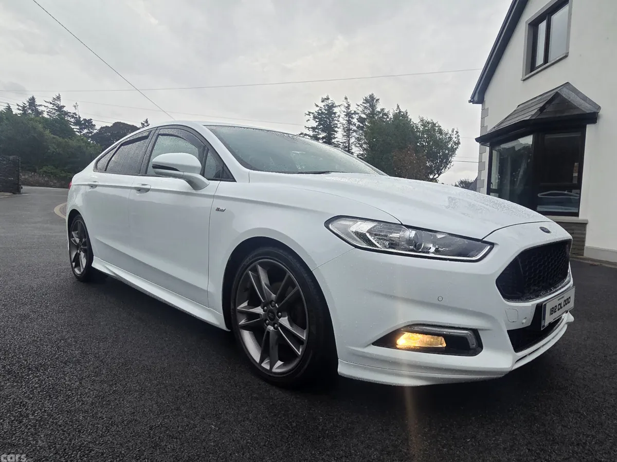 Ford Mondeo Hatchback, Diesel, 2018, White
