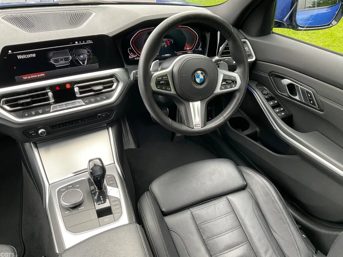 BMW 3-Series Saloon, Diesel Hybrid, 2020, Blue