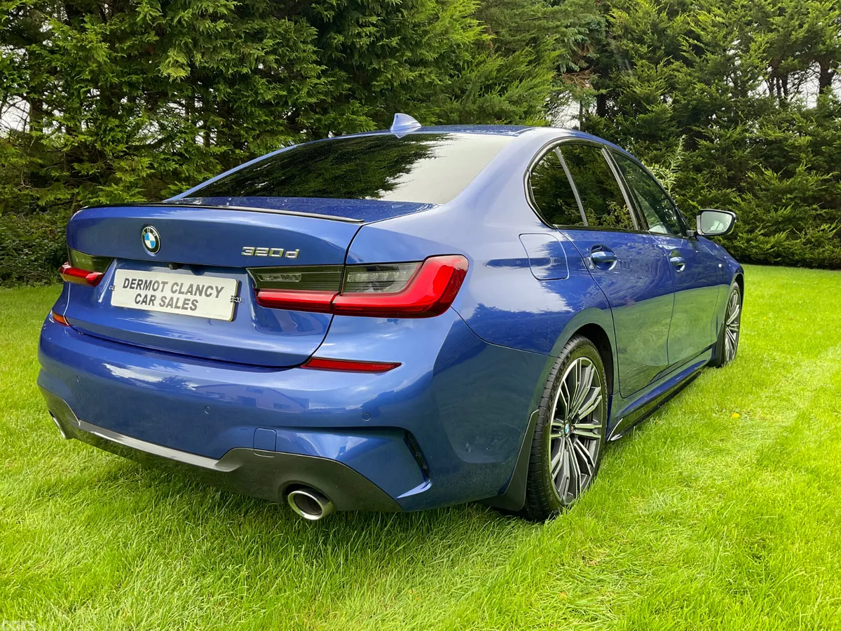 BMW 3-Series Saloon, Diesel Hybrid, 2020, Blue