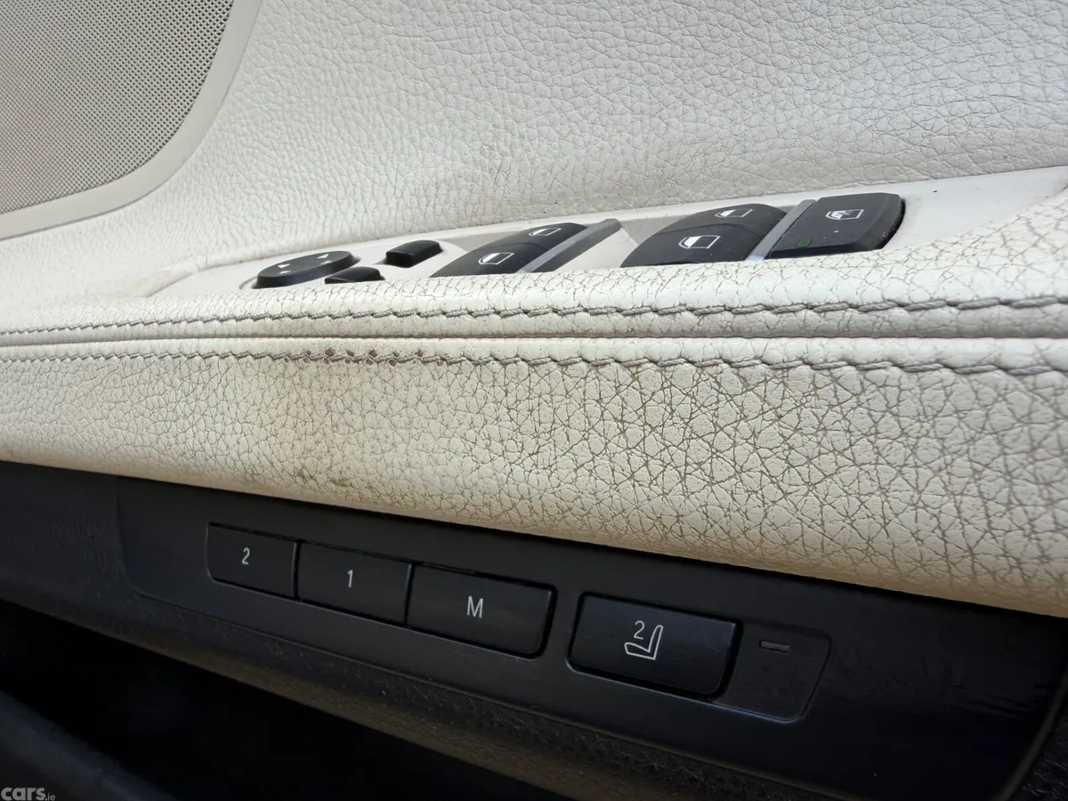 BMW 7-Series Saloon, Diesel, 2013, Blue