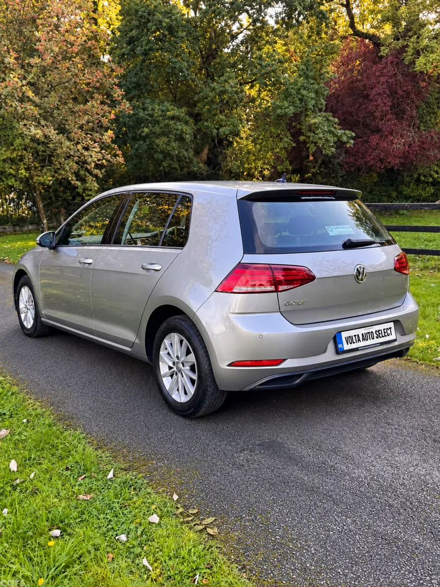 Volkswagen Golf Hatchback, Diesel, 2019, Grey