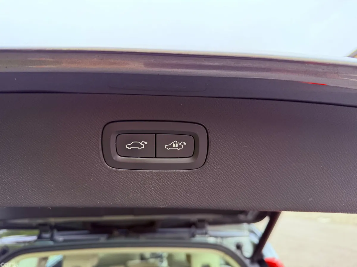 Volvo XC90 SUV, Diesel, 2017, Grey