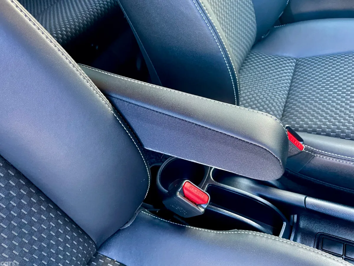 Toyota Aqua Hatchback, Petrol Hybrid, 2017, Green
