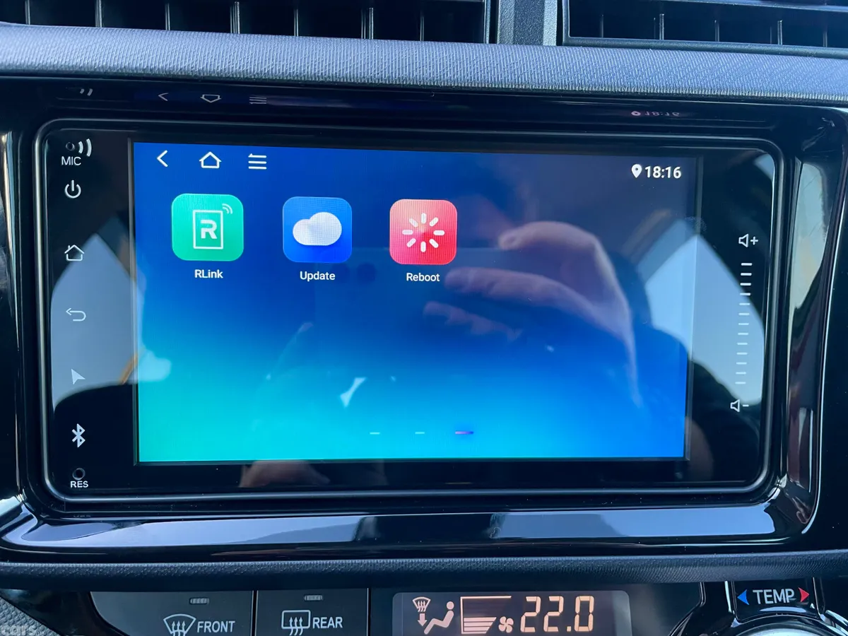 Toyota Aqua Hatchback, Petrol Hybrid, 2017, Green