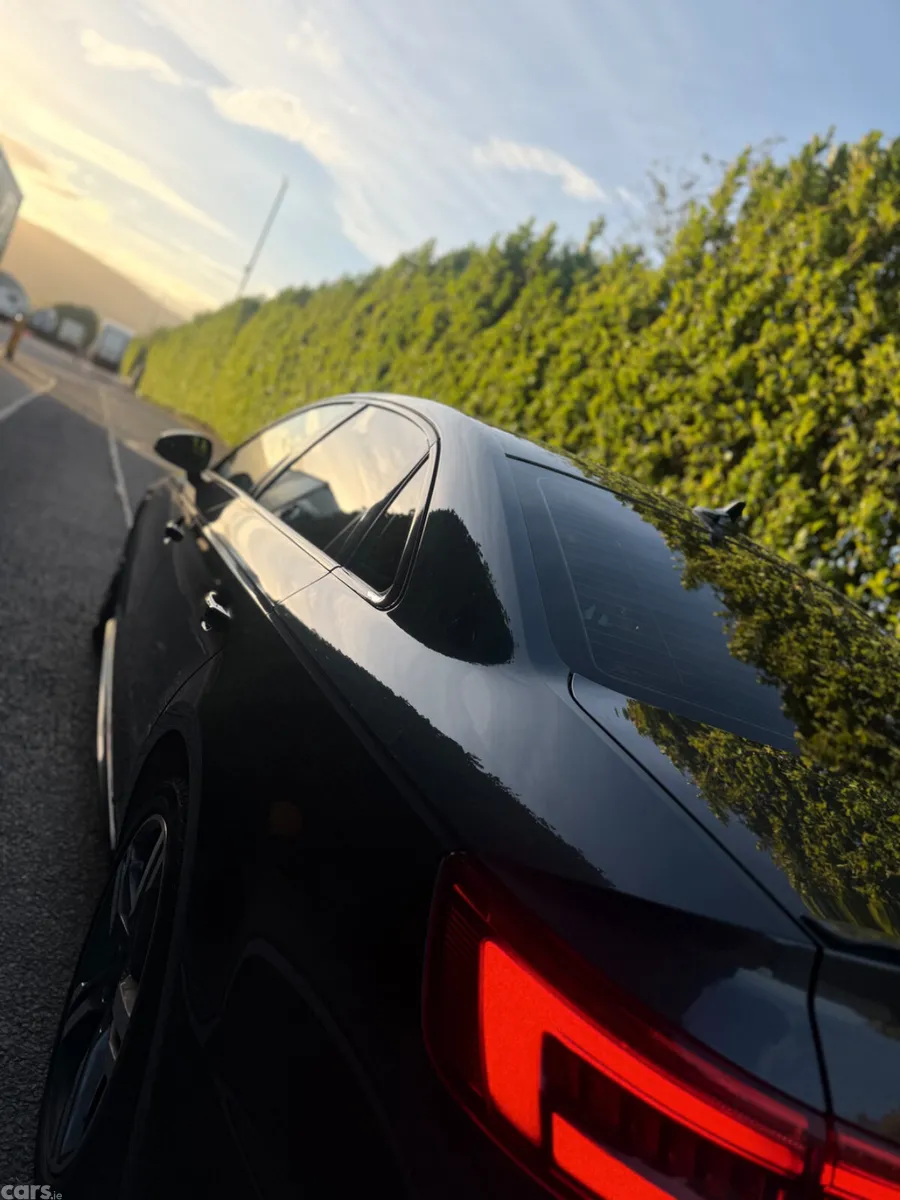 Audi A4 Saloon, Diesel, 2016, Grey