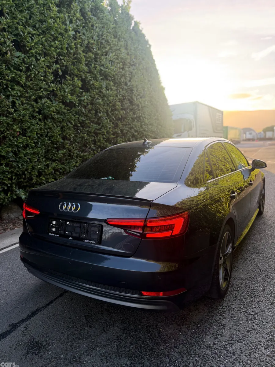 Audi A4 Saloon, Diesel, 2016, Grey
