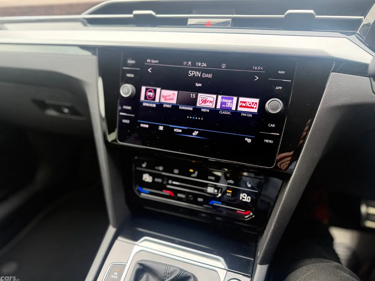 Volkswagen Arteon Hatchback, Diesel, 2023, Red