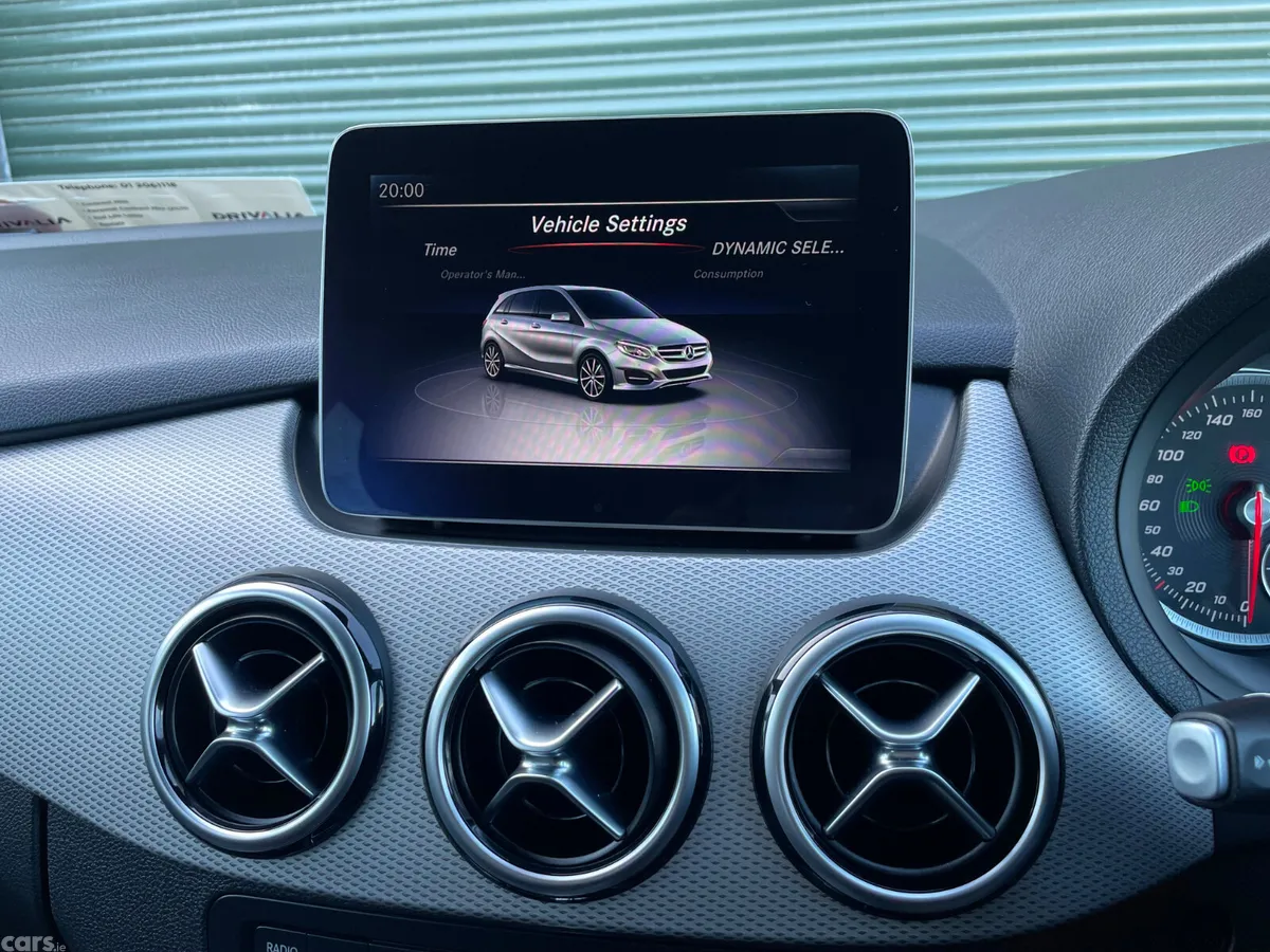 Mercedes-Benz B-Class MPV, Petrol, 2018, Black