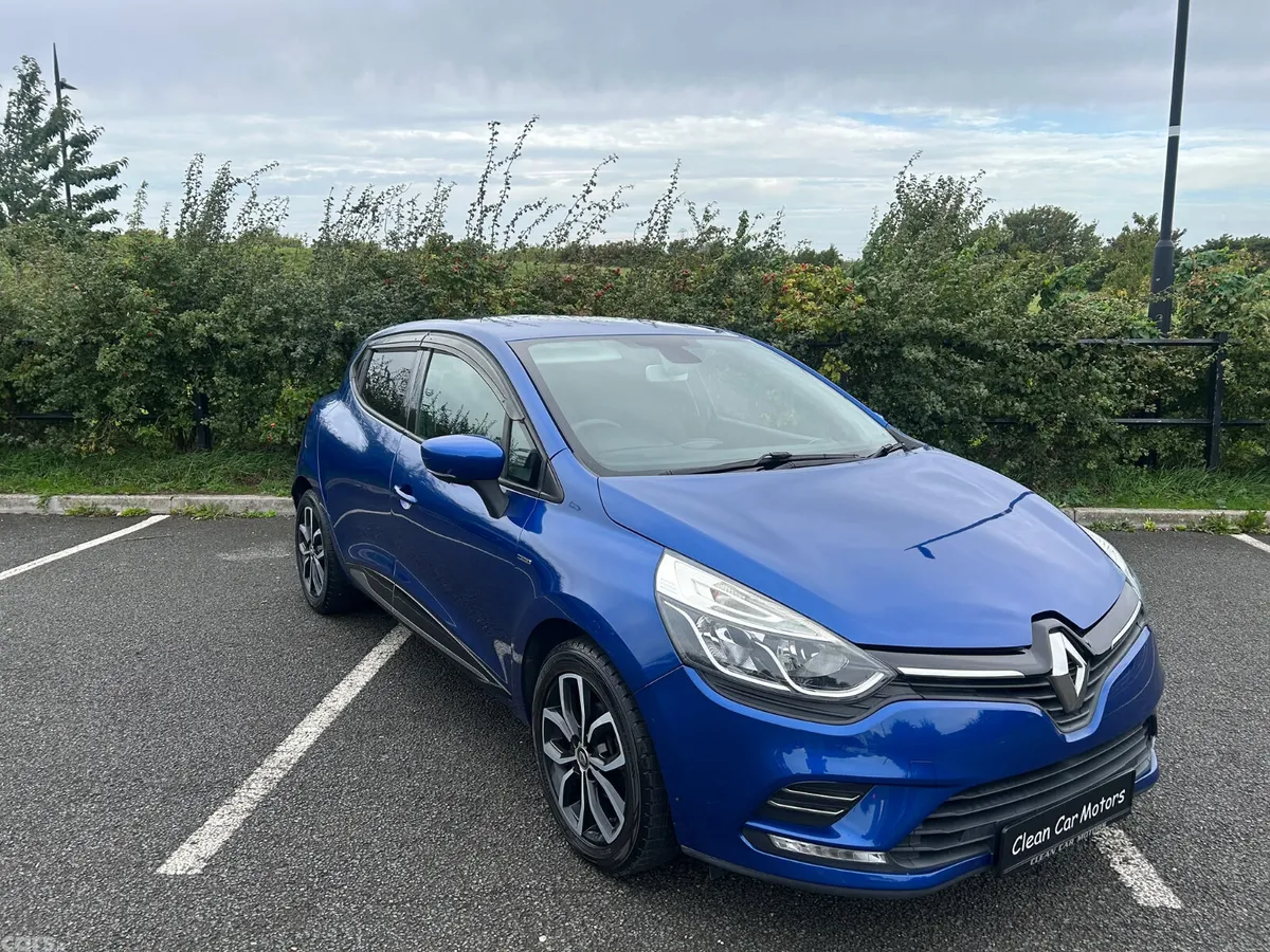 Renault Clio Hatchback, Petrol, 2019, Blue