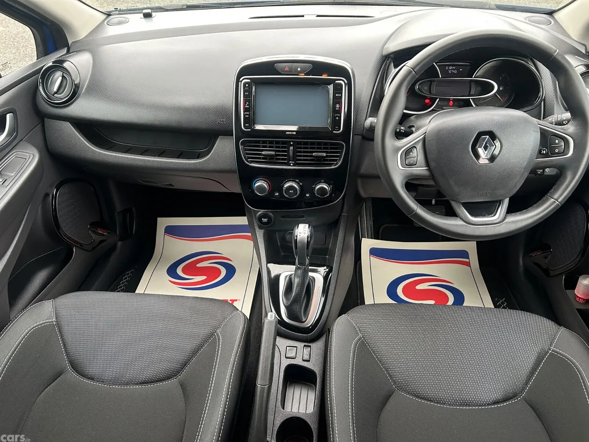 Renault Clio Hatchback, Petrol, 2019, Blue