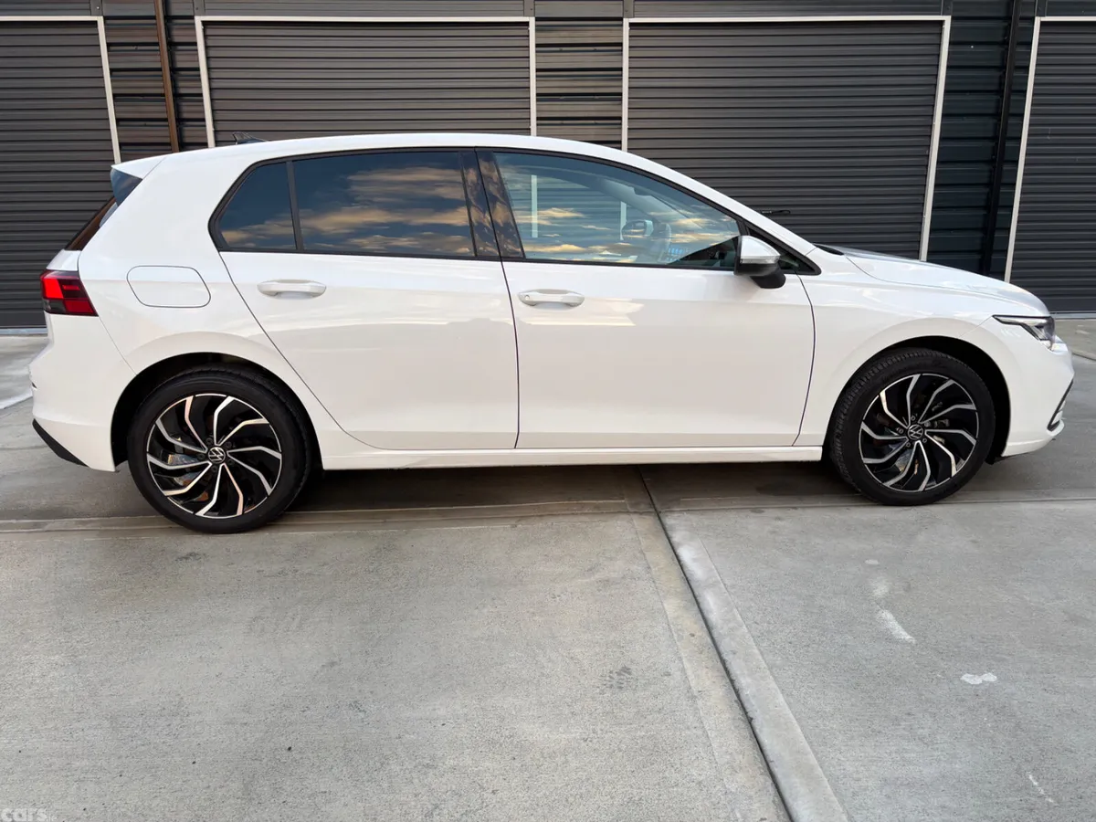 Volkswagen Golf Estate, Petrol, 2024, White