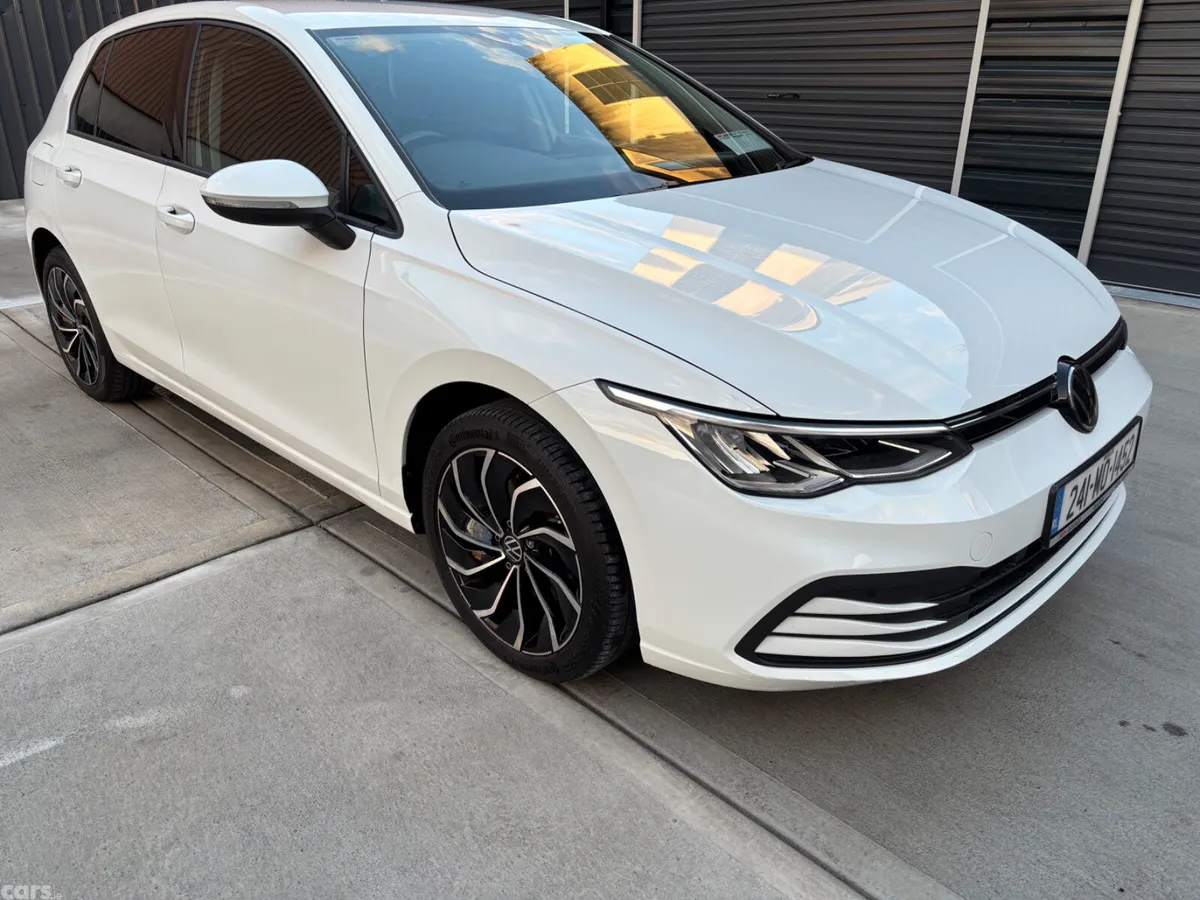 Volkswagen Golf Estate, Petrol, 2024, White