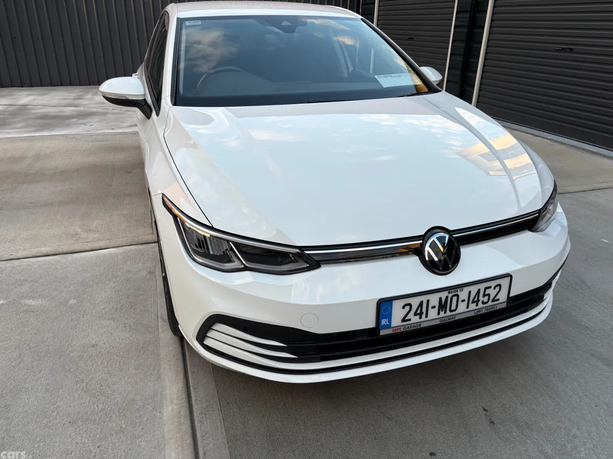 Volkswagen Golf Estate, Petrol, 2024, White