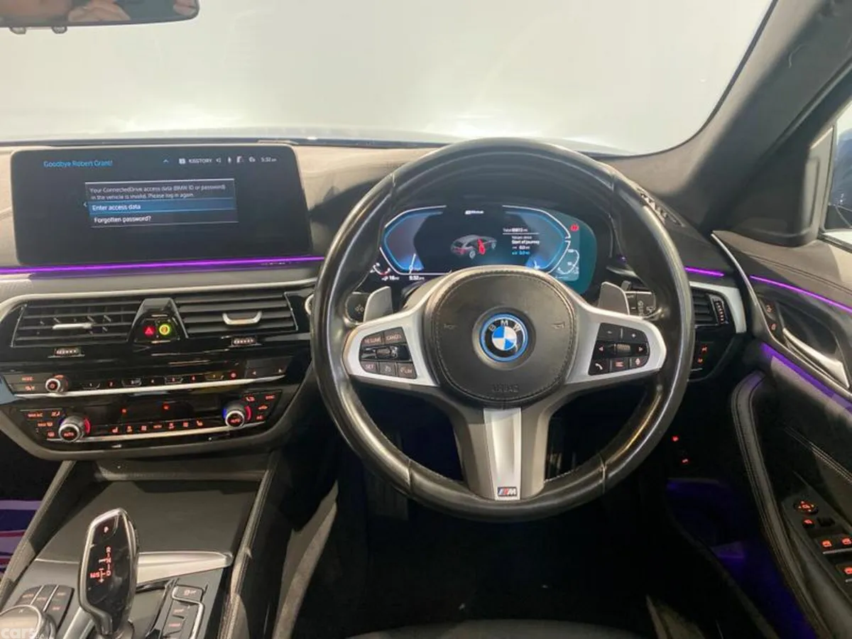 BMW 5-Series Estate, Petrol Hybrid, 2022, Blue