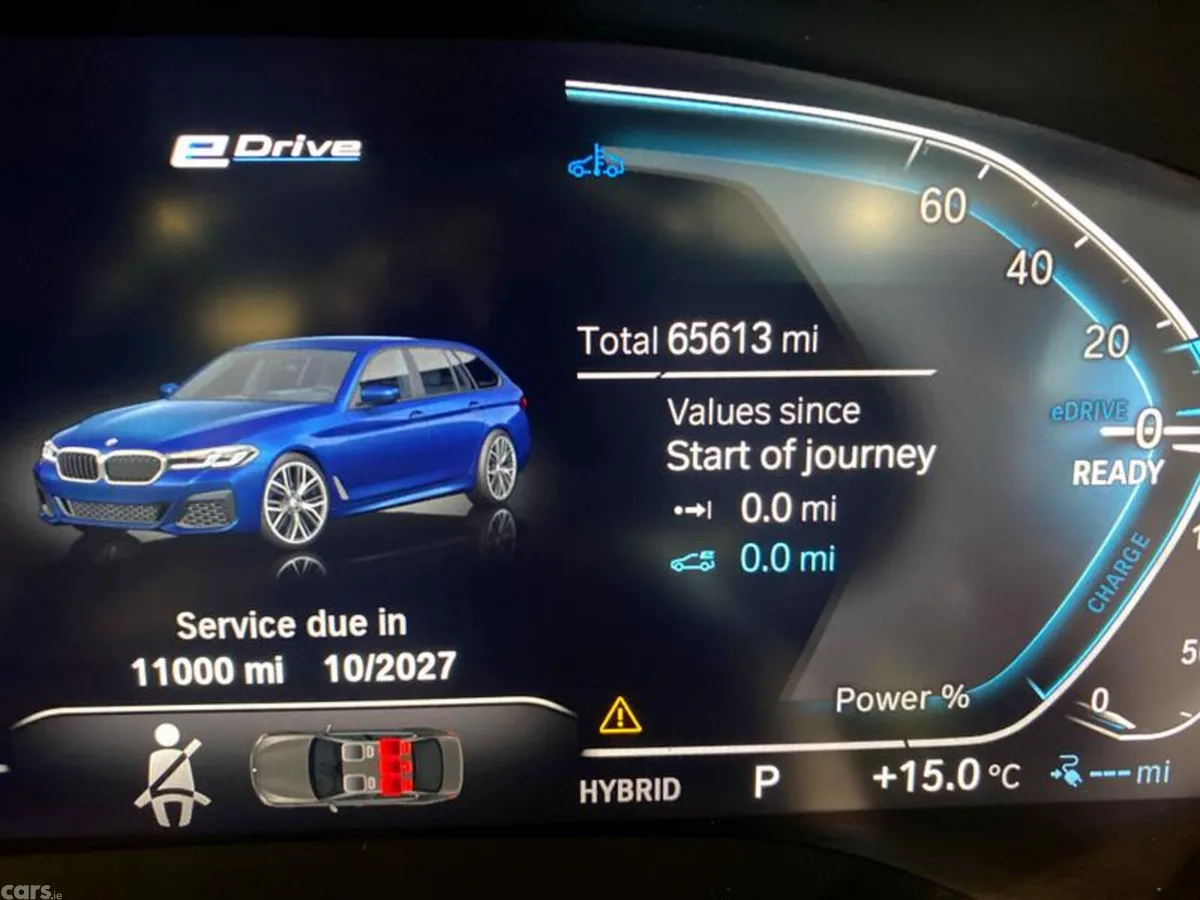 BMW 5-Series Estate, Petrol Hybrid, 2022, Blue
