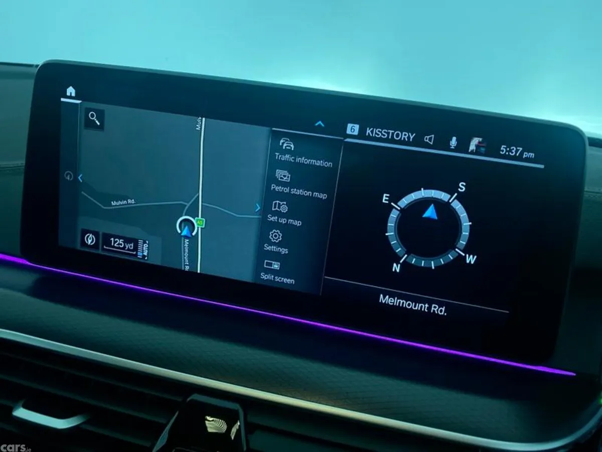 BMW 5-Series Estate, Petrol Hybrid, 2022, Blue