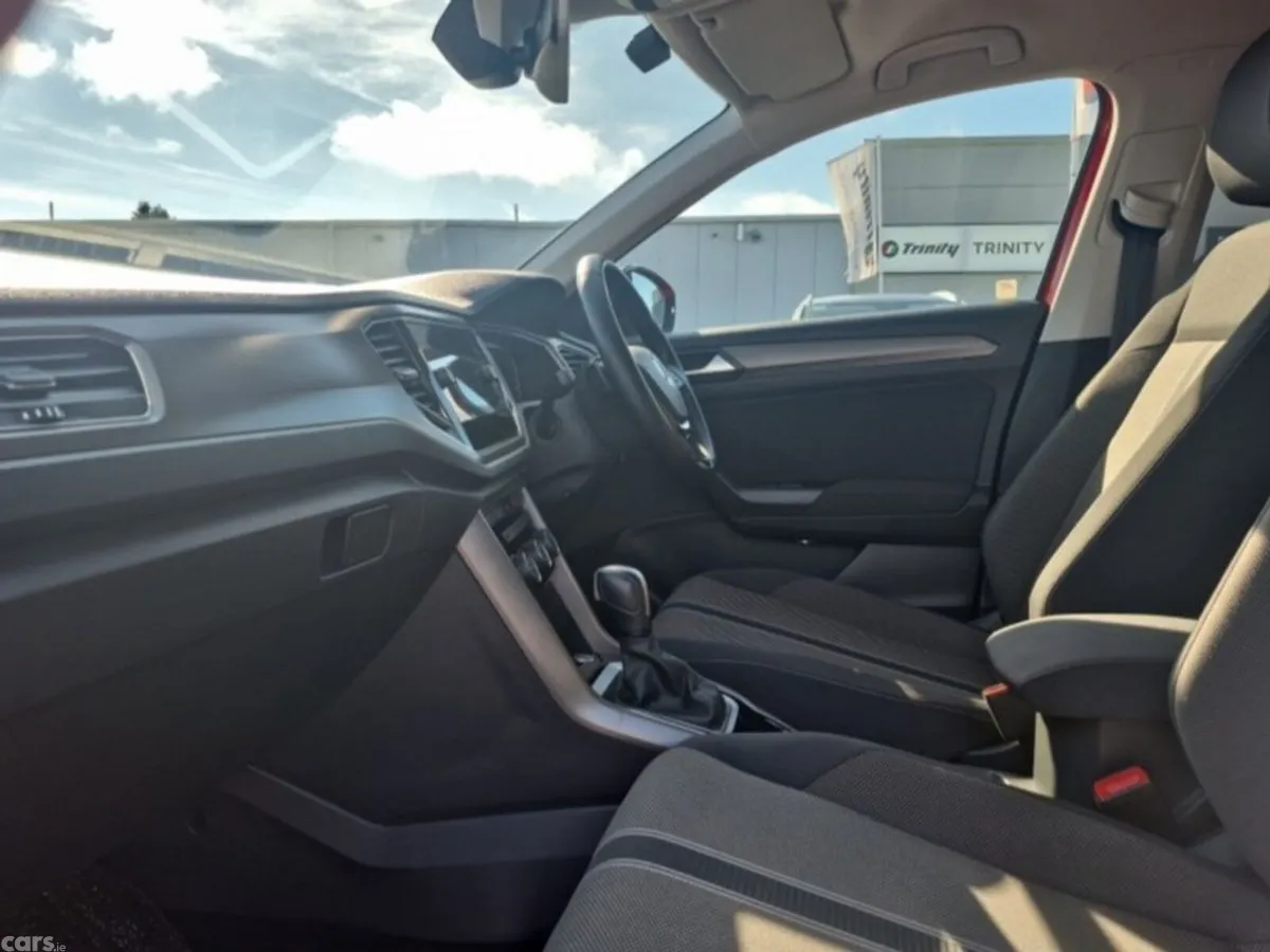 Volkswagen T-Roc SUV, Diesel, 2021, Red