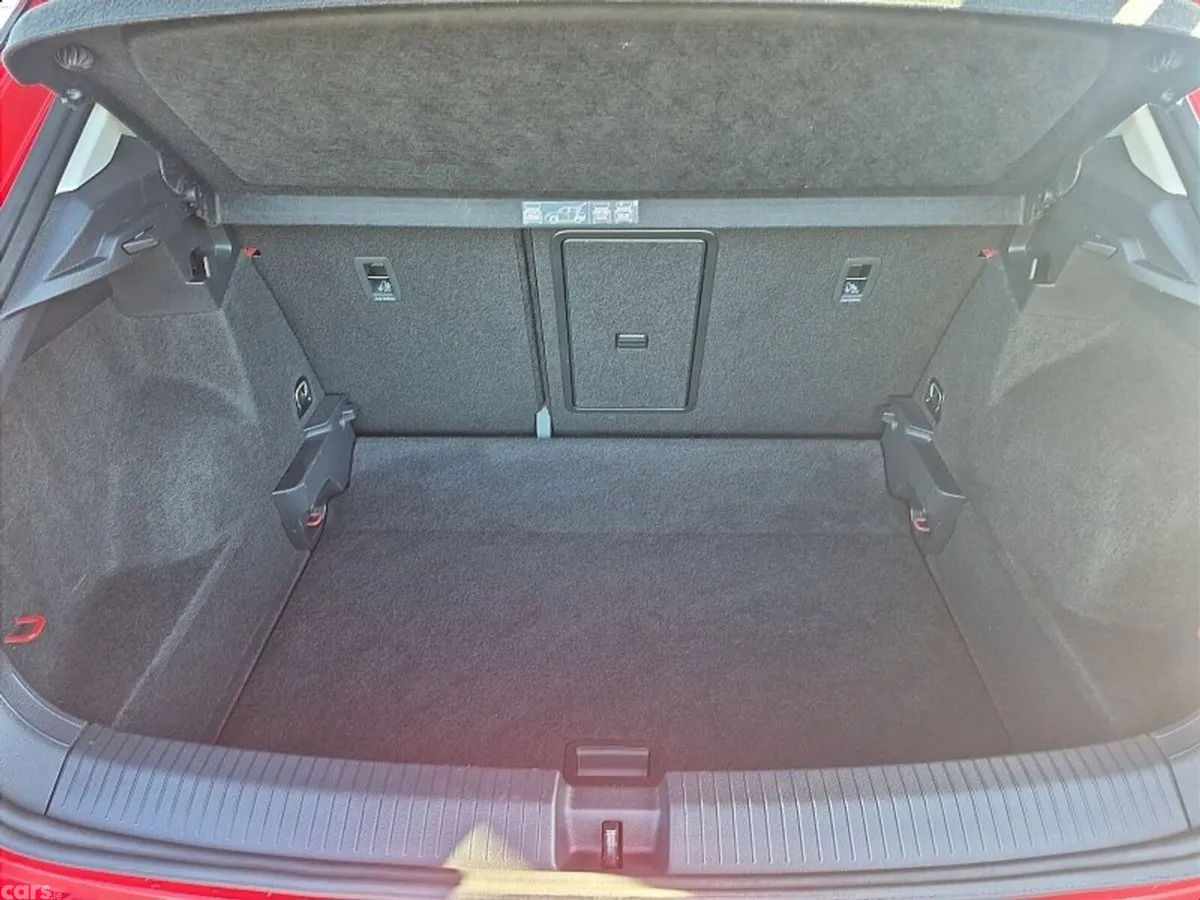 Volkswagen T-Roc SUV, Diesel, 2021, Red