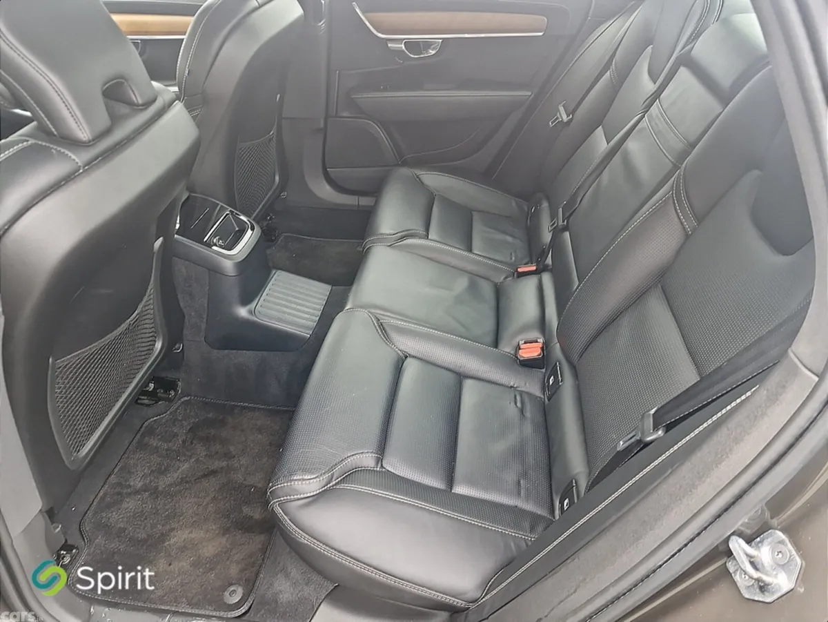 Volvo S90 Saloon, Petrol Hybrid, 2020, Grey