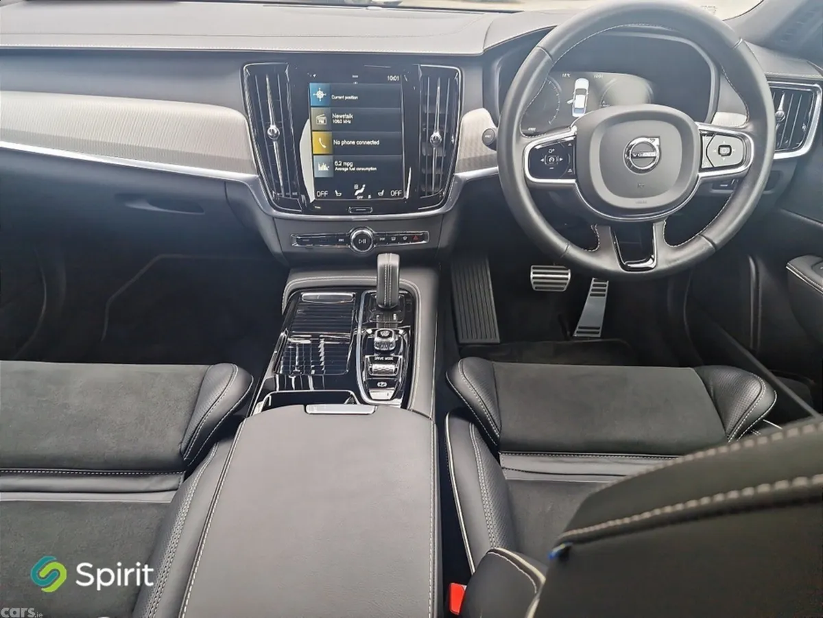 Volvo S90 Saloon, Petrol Hybrid, 2021, Black