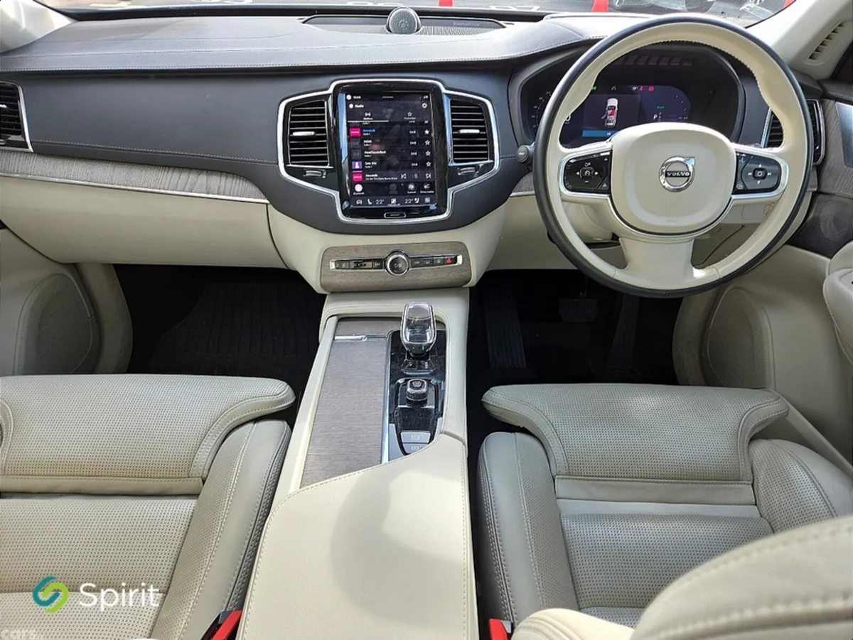 Volvo XC90 MPV, Petrol Plug-in Hybrid, 2022, White