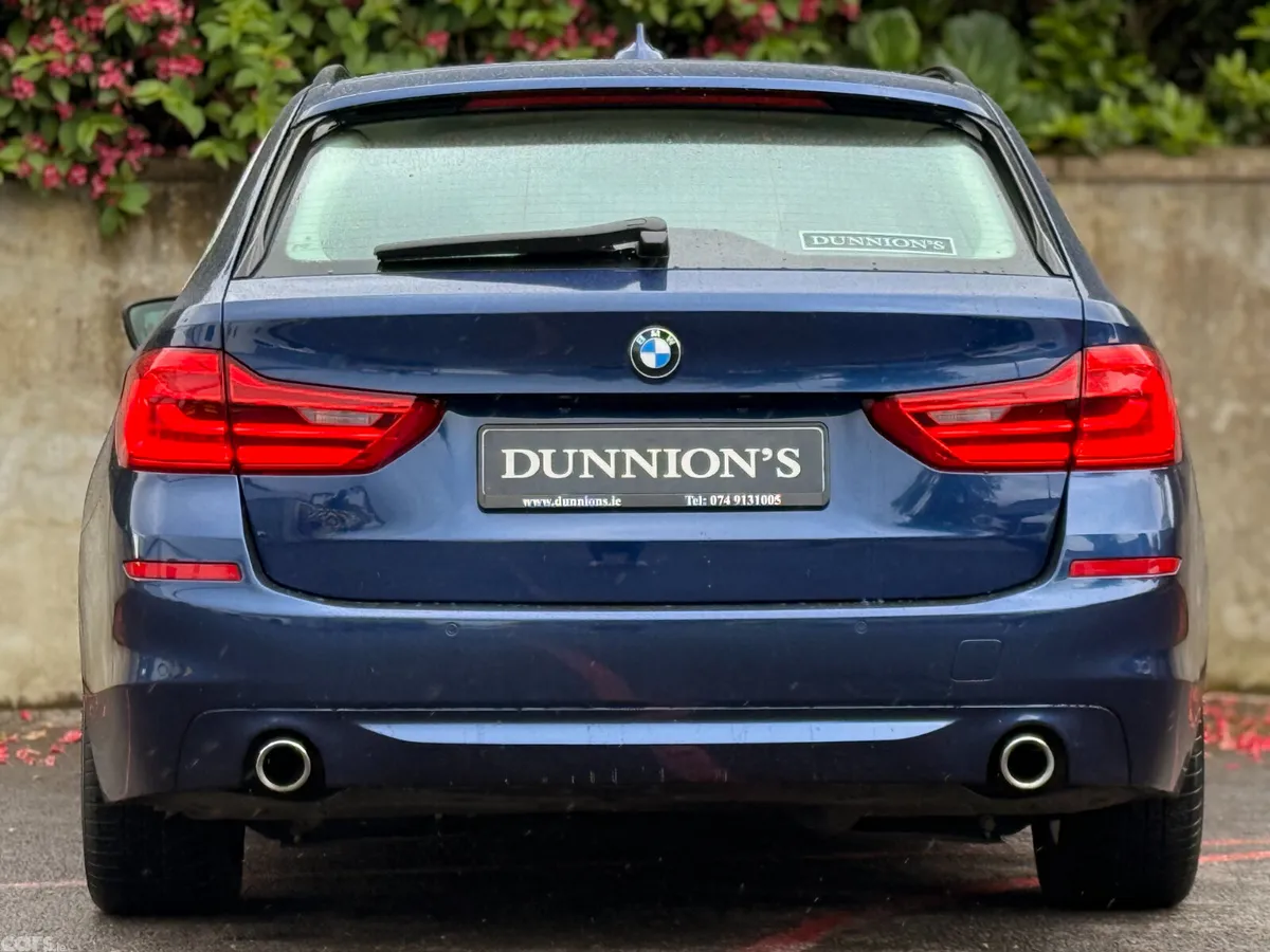 BMW 5-Series Estate, Diesel, 2019, Blue
