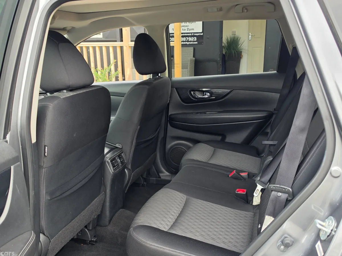 Nissan X-Trail SUV, Diesel, 2018, Grey