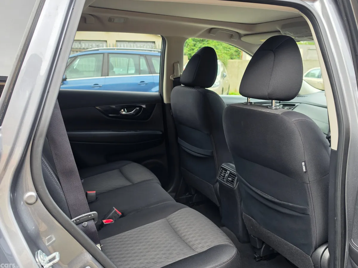 Nissan X-Trail SUV, Diesel, 2018, Grey