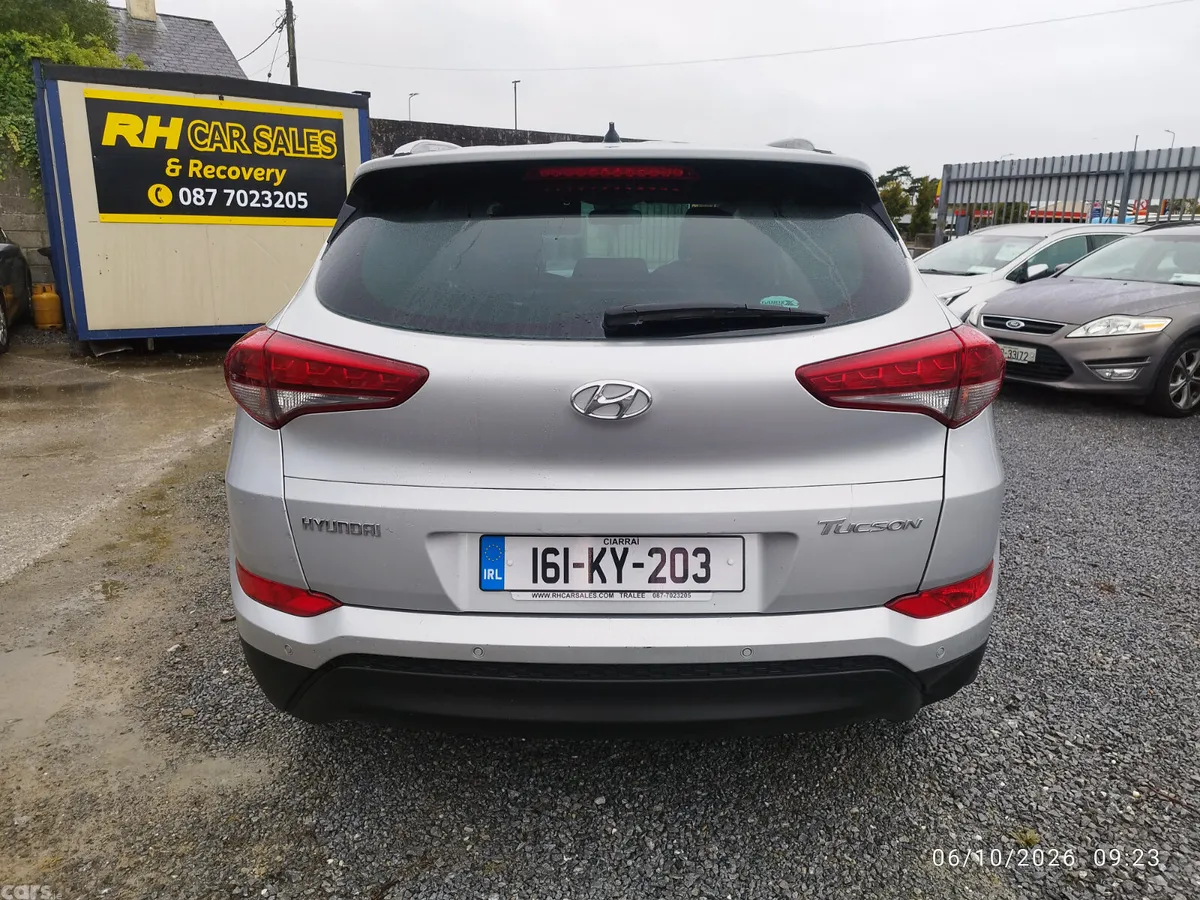 Hyundai Tucson SUV, Diesel, 2016, Silver