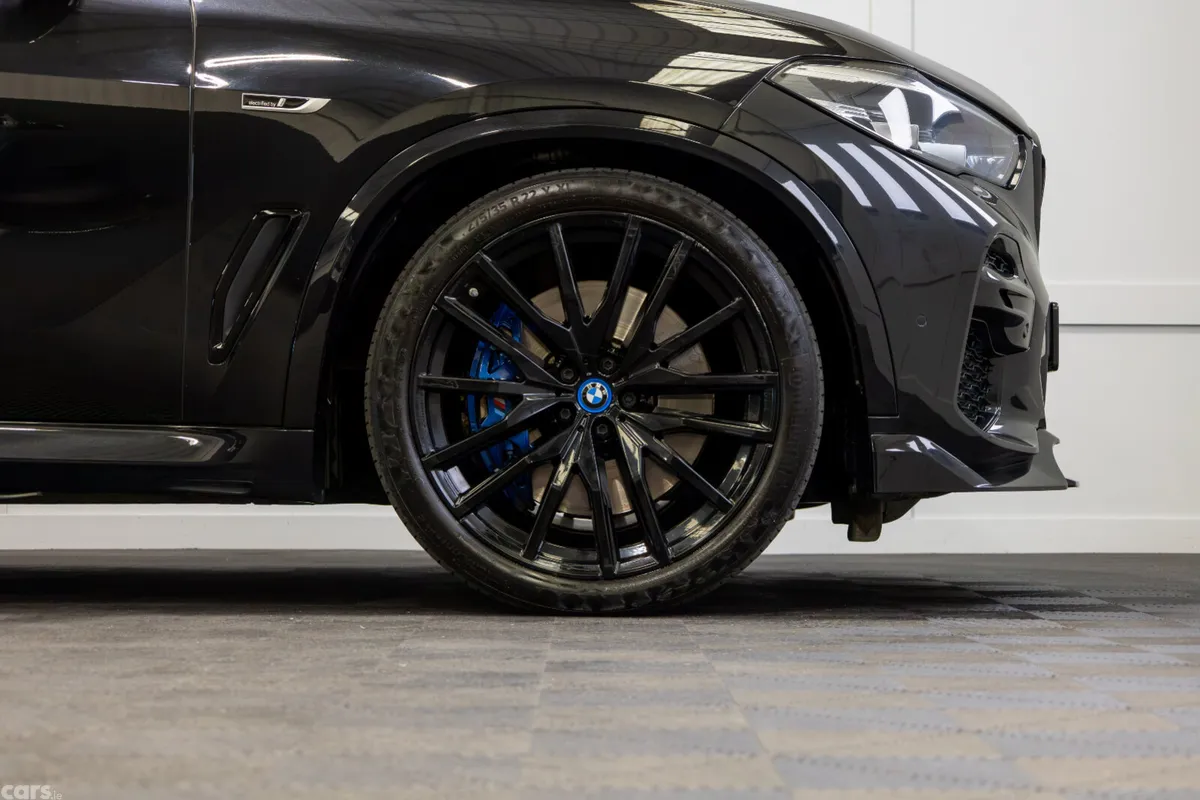BMW X5 SUV, Petrol Plug-in Hybrid, 2023, Black