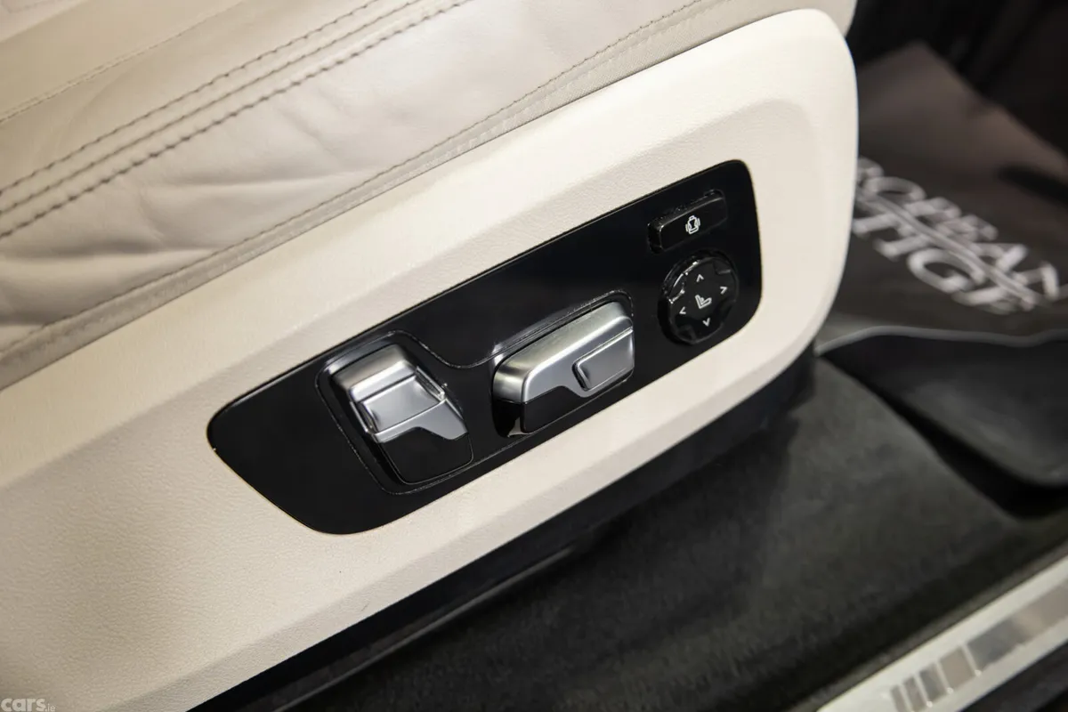 BMW X5 SUV, Petrol Plug-in Hybrid, 2023, Black