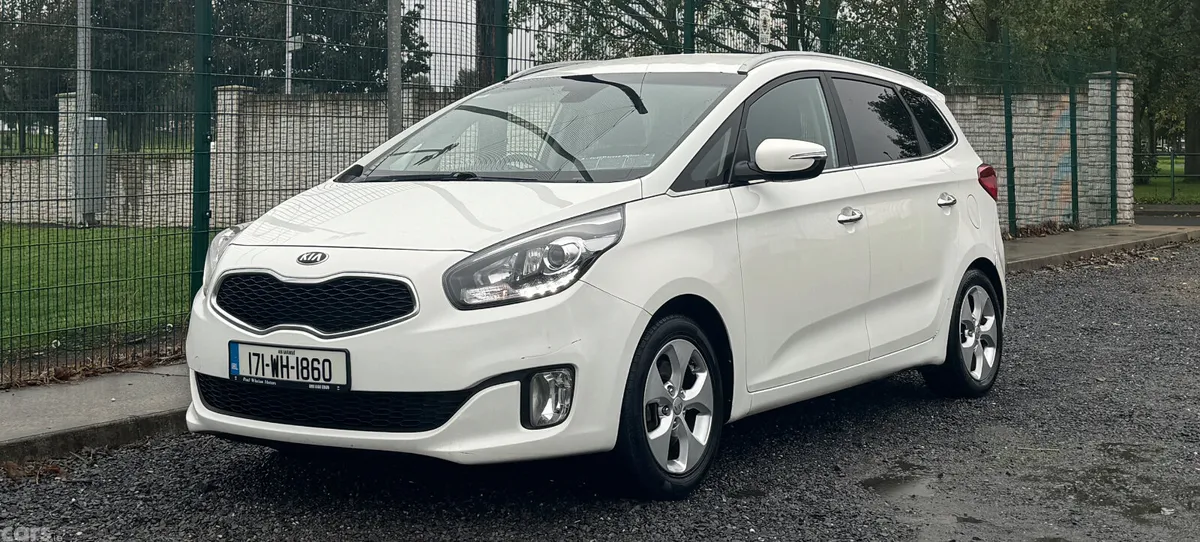 Kia Carens MPV, Diesel, 2017, White