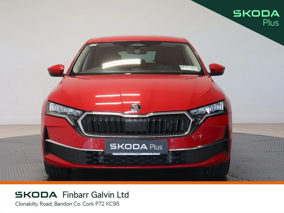 Skoda Octavia Saloon, Diesel, 2026, Red