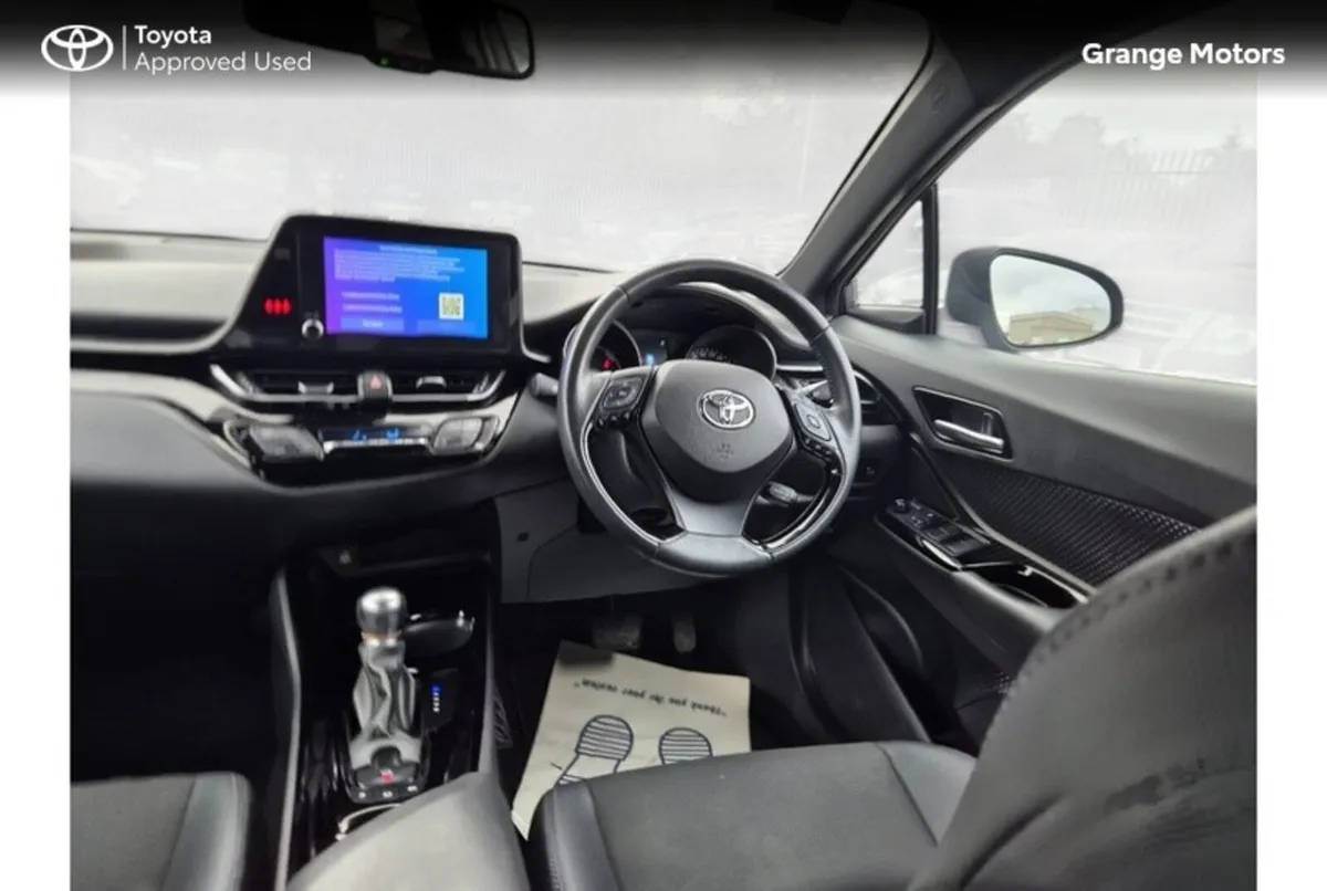 Toyota C-HR SUV, Petrol Hybrid, 2023, Grey