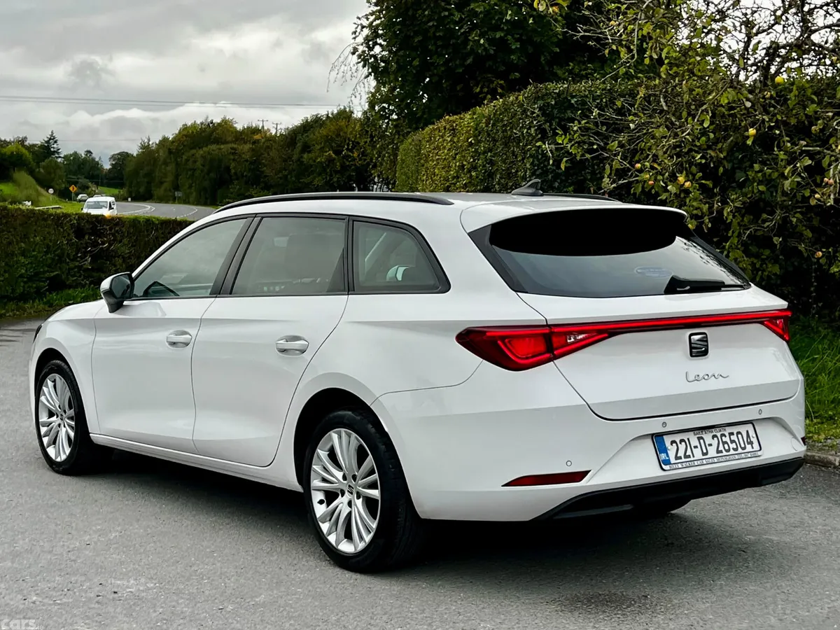 SEAT Leon Estate, Diesel, 2022, White