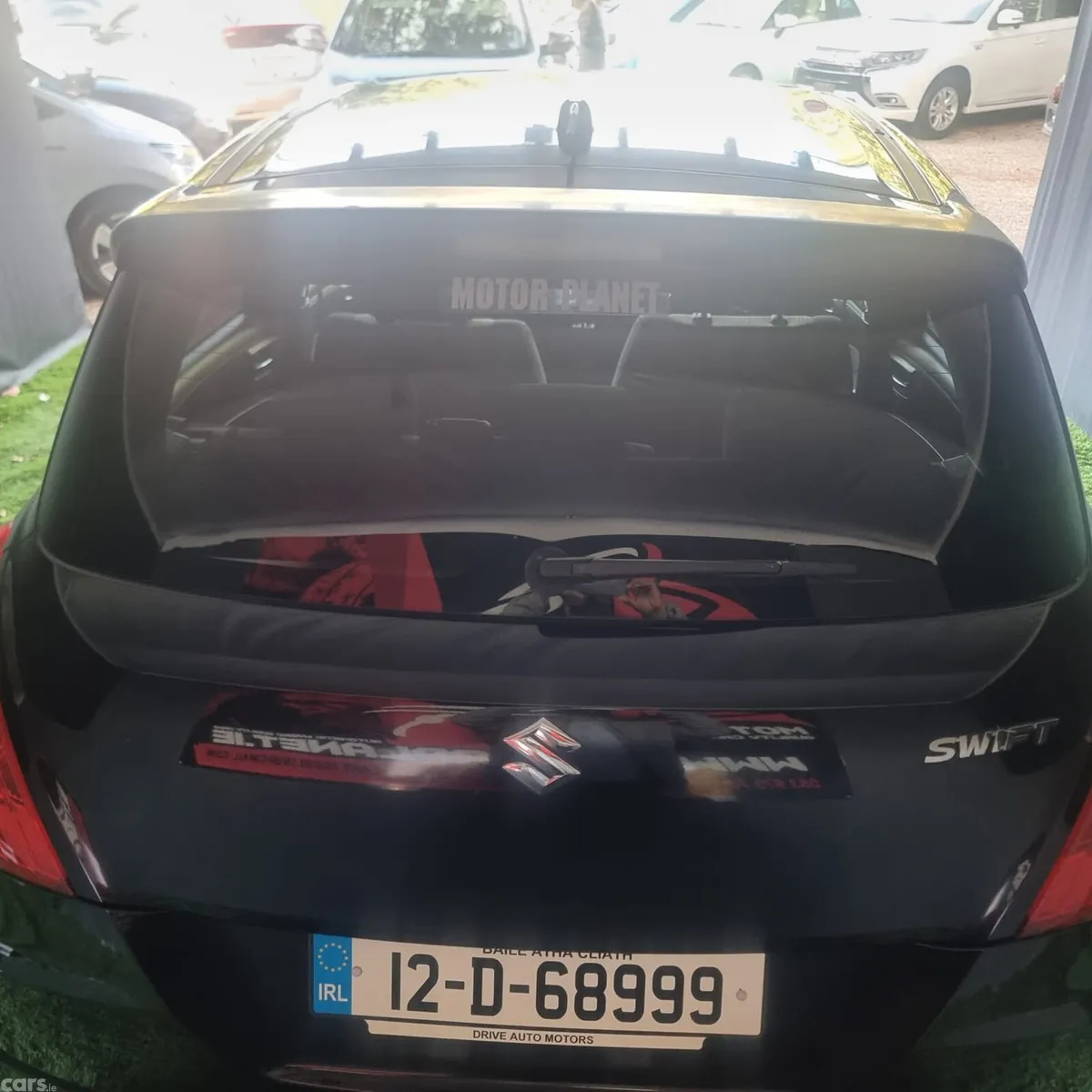 Suzuki Swift Hatchback, Petrol, 2012, Black
